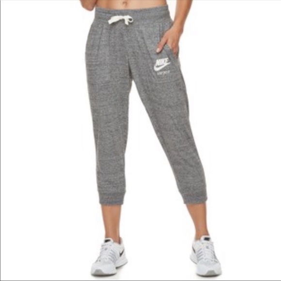 heather gray nike sweatpants